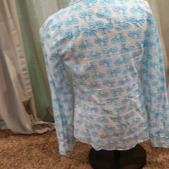 Crown & ivy button up shirt - Picture 3 of 4